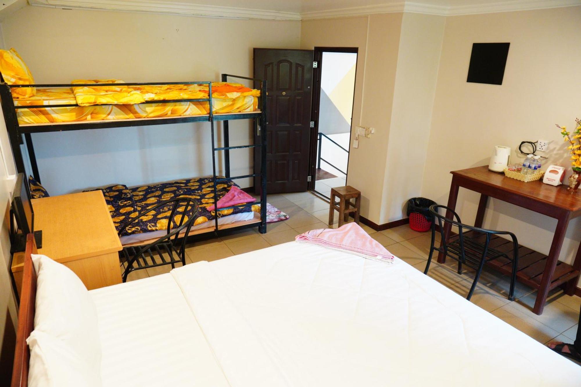 White Monkey Hotel เสียมราฐ ภายนอก รูปภาพ