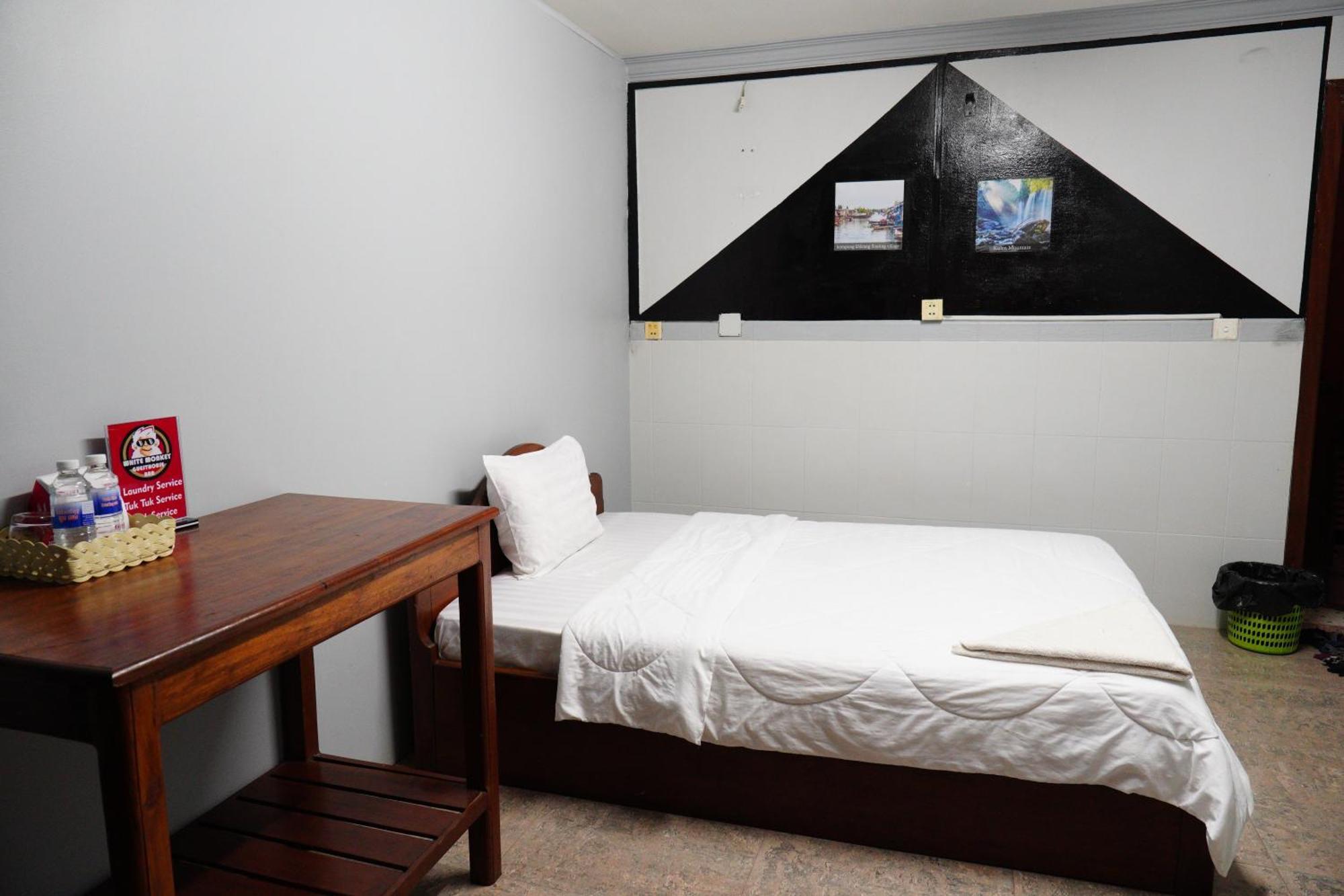 White Monkey Hotel เสียมราฐ ภายนอก รูปภาพ