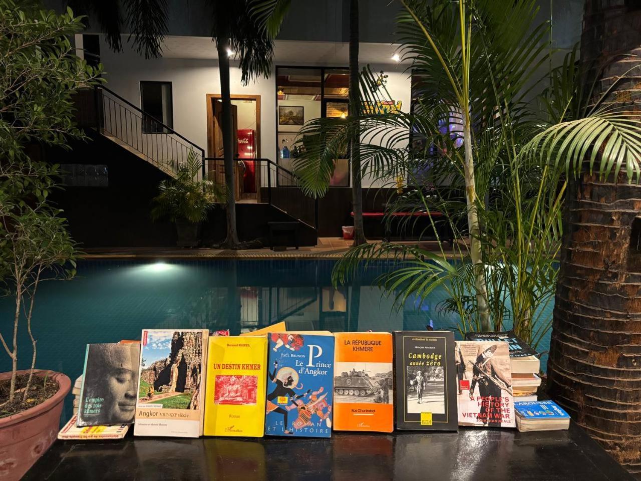 White Monkey Hotel เสียมราฐ ภายนอก รูปภาพ